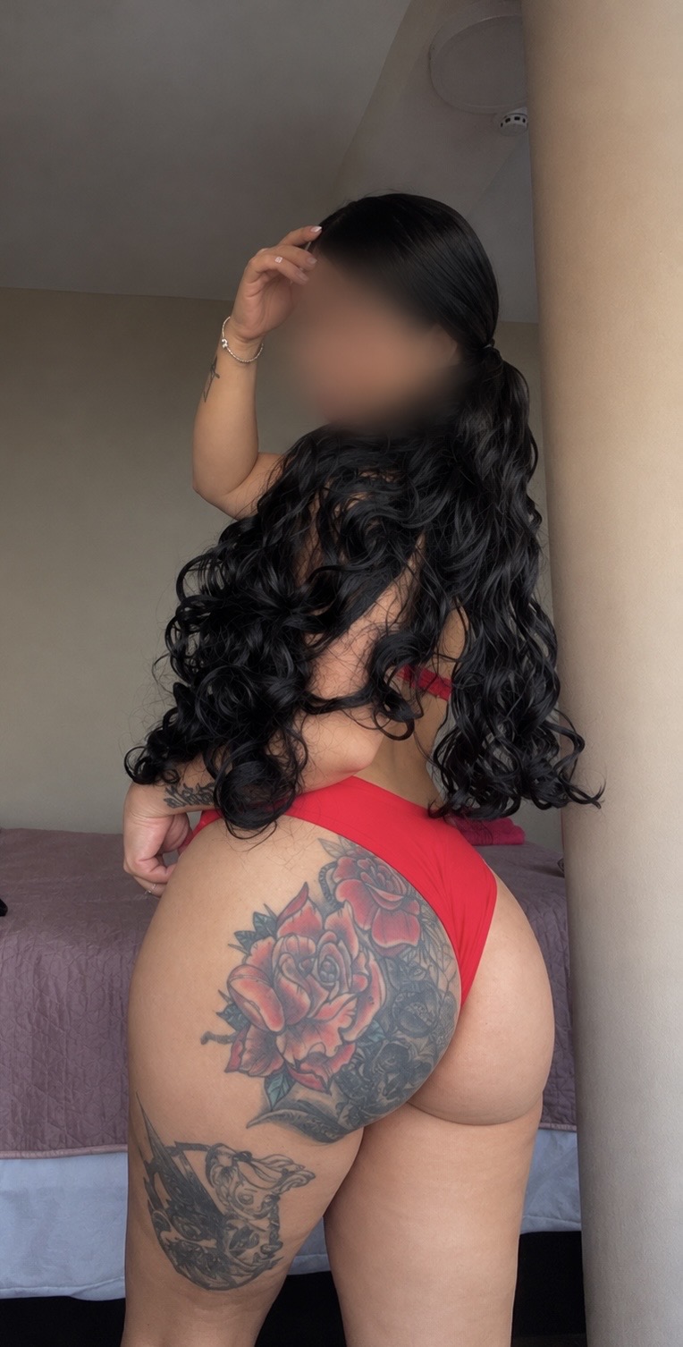 Briana, Ambato
